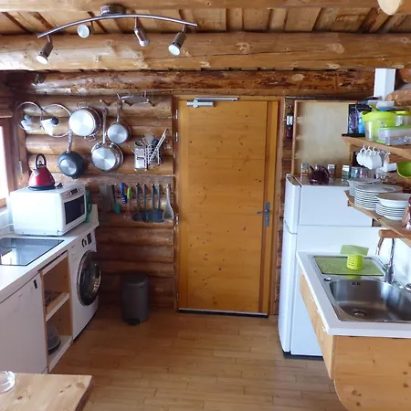 Chalet La Céleste, Privé