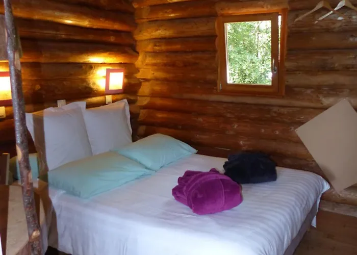 La Celeste, Prive Chalet
